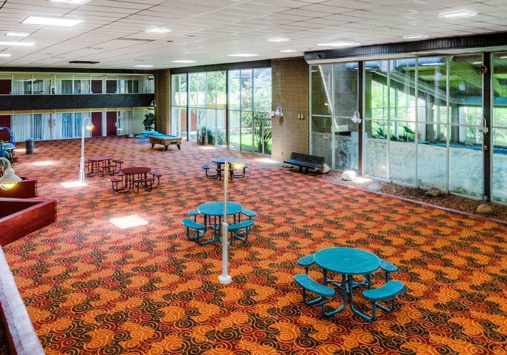 Econo Lodge - South Bend Kültér fotó